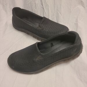 Skechers Women's Black Knit Slip-On Loafers